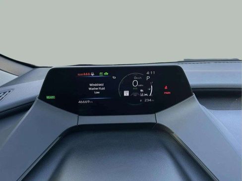 Used 2023 Toyota Prius XLE image 11