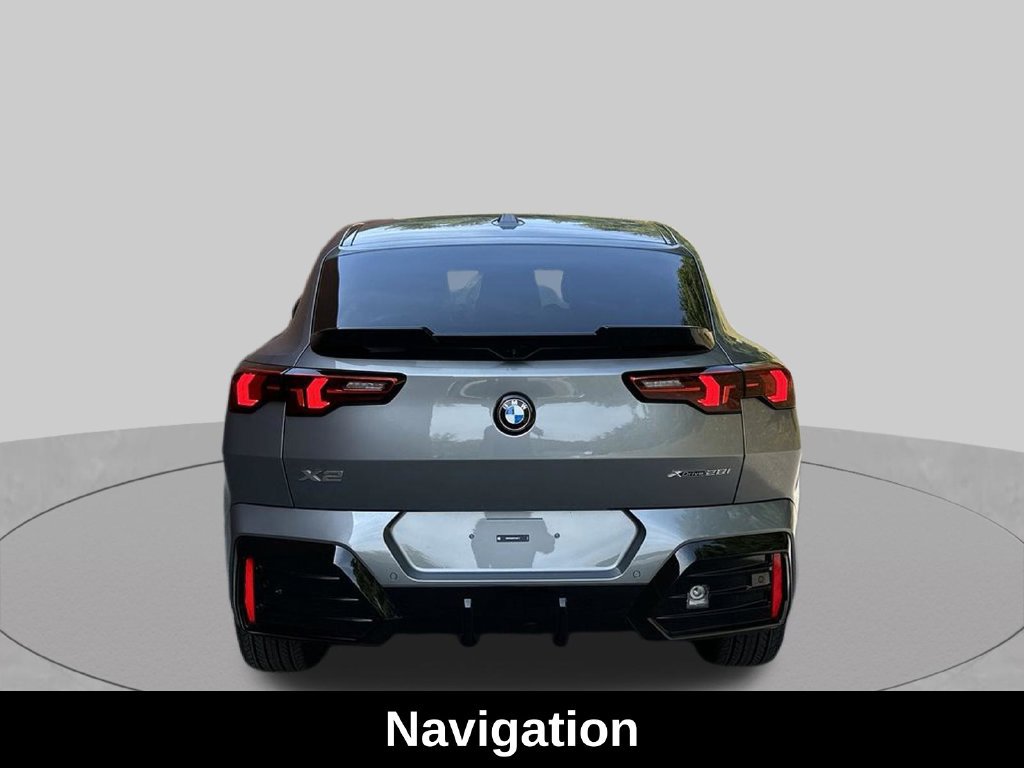 Used 2026 BMW X2 xDrive28i w/ Technology Package AWD/4WD image 9