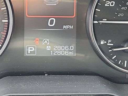 Used 2025 Subaru Outback Premium AWD/4WD image 19