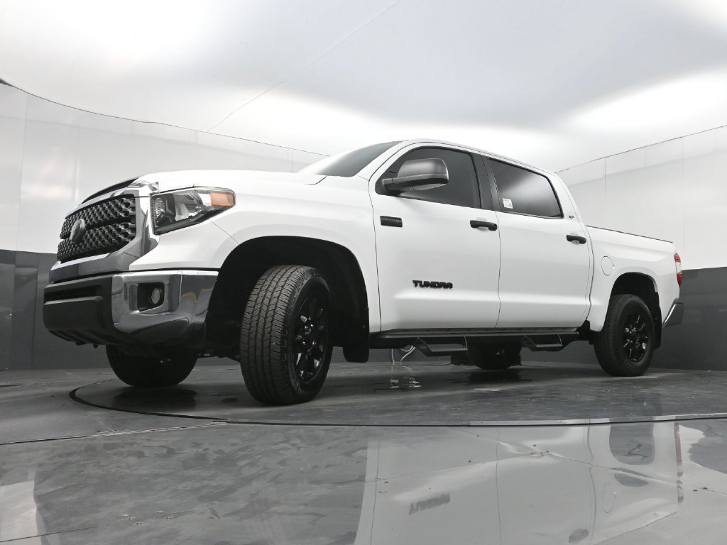 Used 2020 Toyota Tundra SR5 w/ SR5 Leather Package AWD/4WD image 24