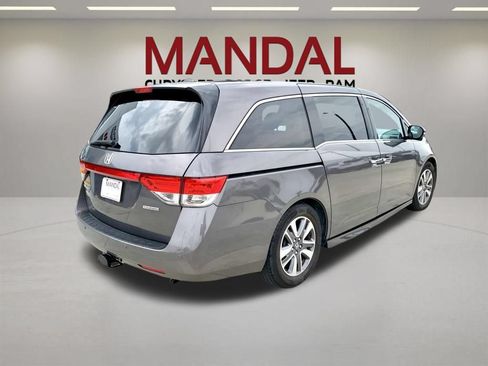 Used 2016 Honda Odyssey Touring image 5