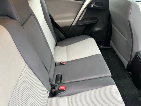 Used 2014 Toyota RAV4 XLE image 17