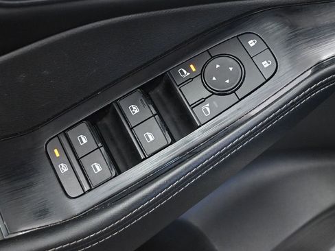 Used 2024 Nissan Rogue SV AWD/4WD image 24