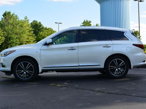 Used 2019 INFINITI QX60 Luxe w/ Sensory Package AWD/4WD image 8