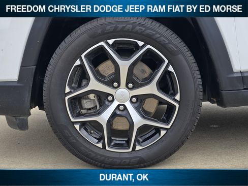 Used 2024 Jeep Compass Limited AWD/4WD image 7