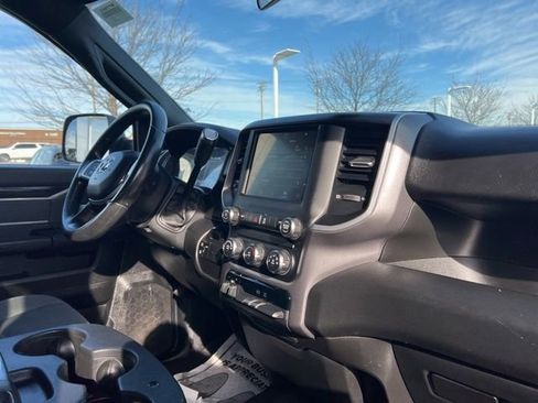 Used 2022 RAM 2500 Big Horn image 32