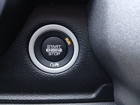 Used 2024 RAM 1500 Big Horn AWD/4WD image 36