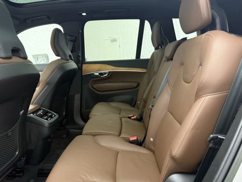 Certified 2023 Volvo XC90 B5 Plus w/ Protection Package Premier AWD/4WD image 22