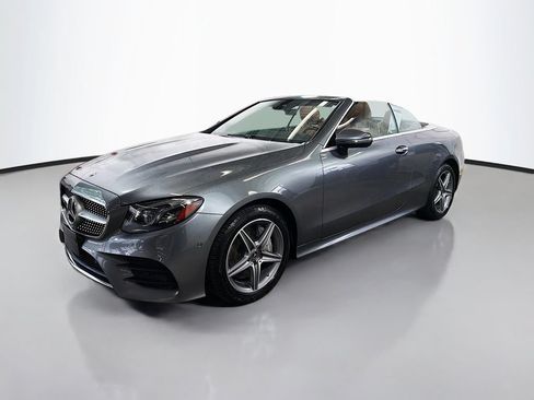 Used 2018 Mercedes-Benz E 400 4MATIC Cabriolet image 5