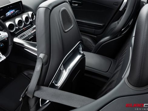 Used 2021 Mercedes-Benz AMG GT Roadster image 39