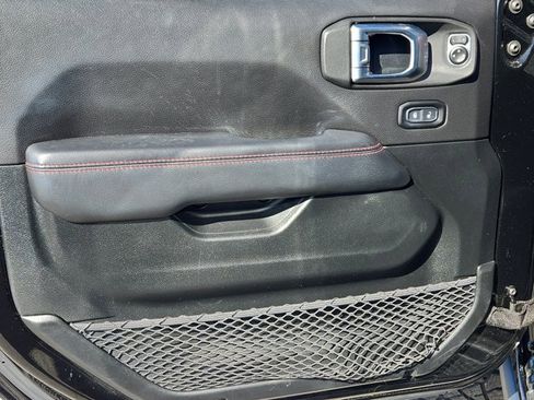 Used 2020 Jeep Wrangler Unlimited Rubicon w/ Steel Bumper Group image 11