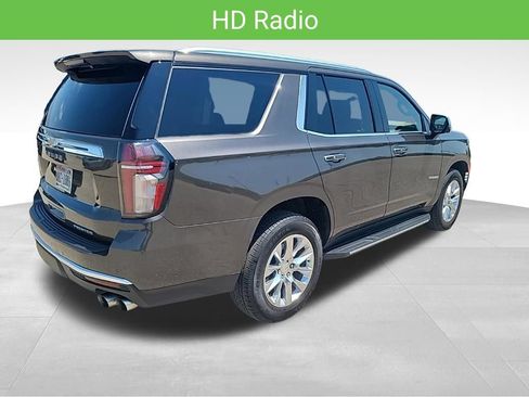 Used 2021 Chevrolet Tahoe Premier w/ Premium Package AWD/4WD image 12