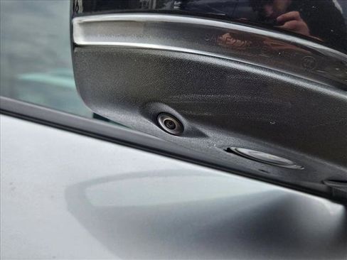 Used 2020 Ford Explorer Limited image 7