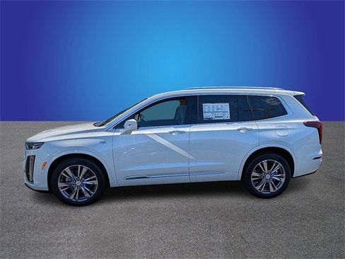New 2025 Cadillac XT6 Premium Luxury w/ Technology Package image 2