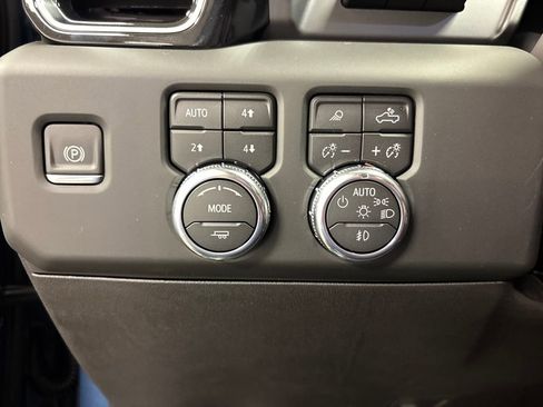 New 2026 GMC Sierra 1500 Denali w/ Denali Reserve Package image 29