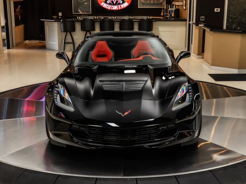 Used 2017 Chevrolet Corvette Z06 image 8