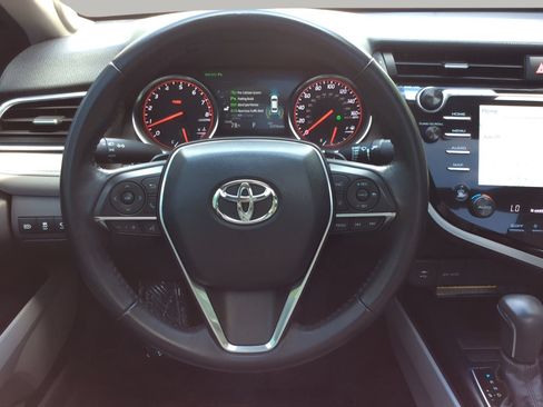 Used 2018 Toyota Camry XSE w/ Driver Assist Package FWD image 21