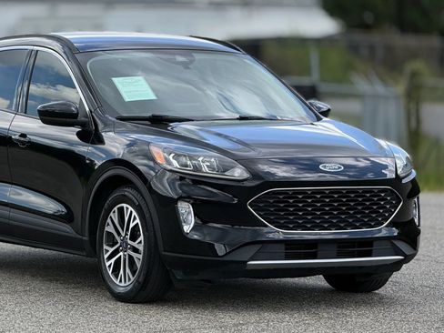 Used 2020 Ford Escape SEL FWD image 15