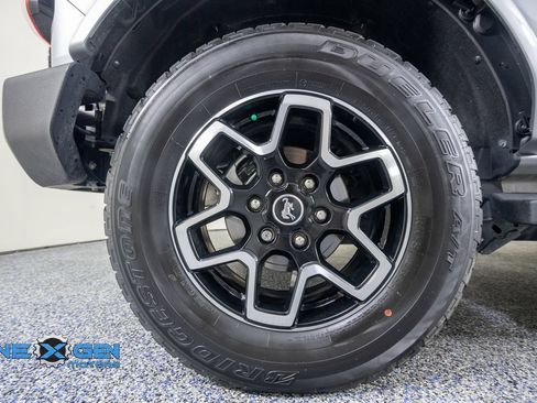 Used 2024 Ford Bronco Outer Banks AWD/4WD image 49