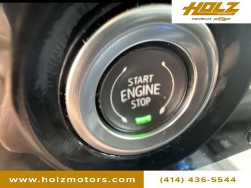 Used 2024 Chevrolet Silverado 1500 LT AWD/4WD image 16