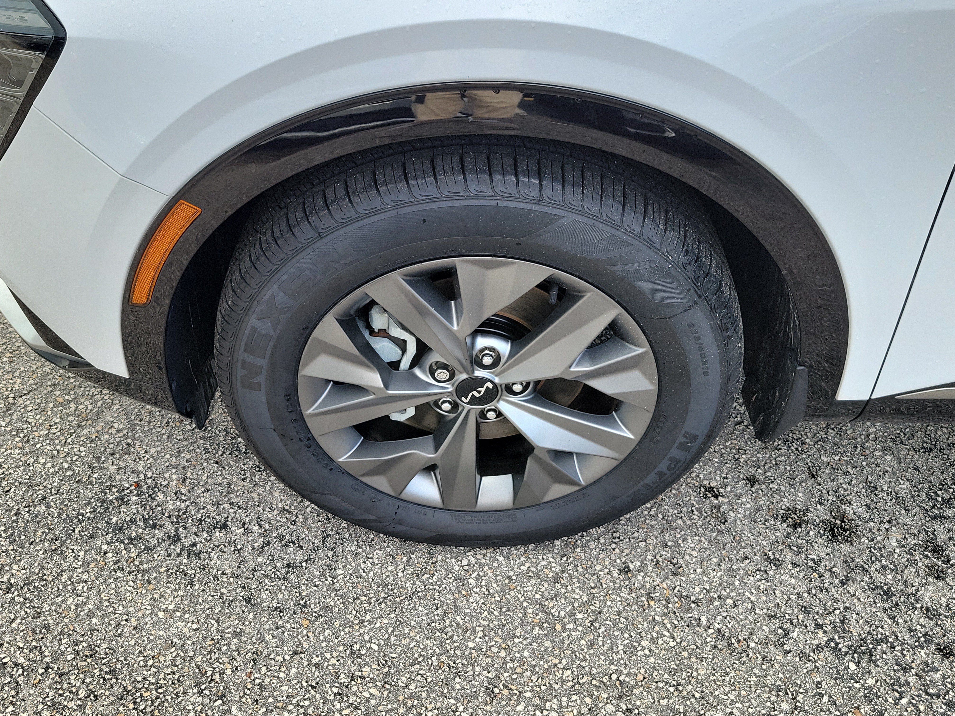 Certified 2024 Kia Sportage SX FWD image 39
