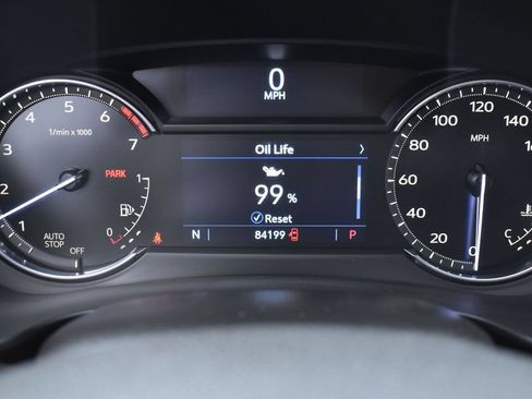Used 2021 Cadillac XT4 Luxury w/ Driver Awareness Package FWD image 17