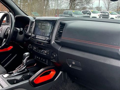 Used 2024 Nissan Frontier PRO-4X w/ Pro Convenience Package image 21