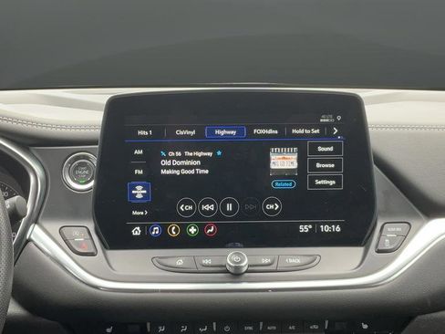 Certified 2025 Chevrolet Blazer LT AWD/4WD image 30