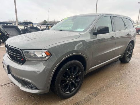 Used 2020 Dodge Durango SXT image 4