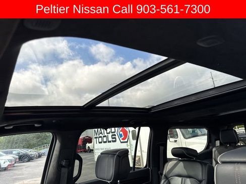 Used 2023 Jeep Grand Wagoneer Series II image 26