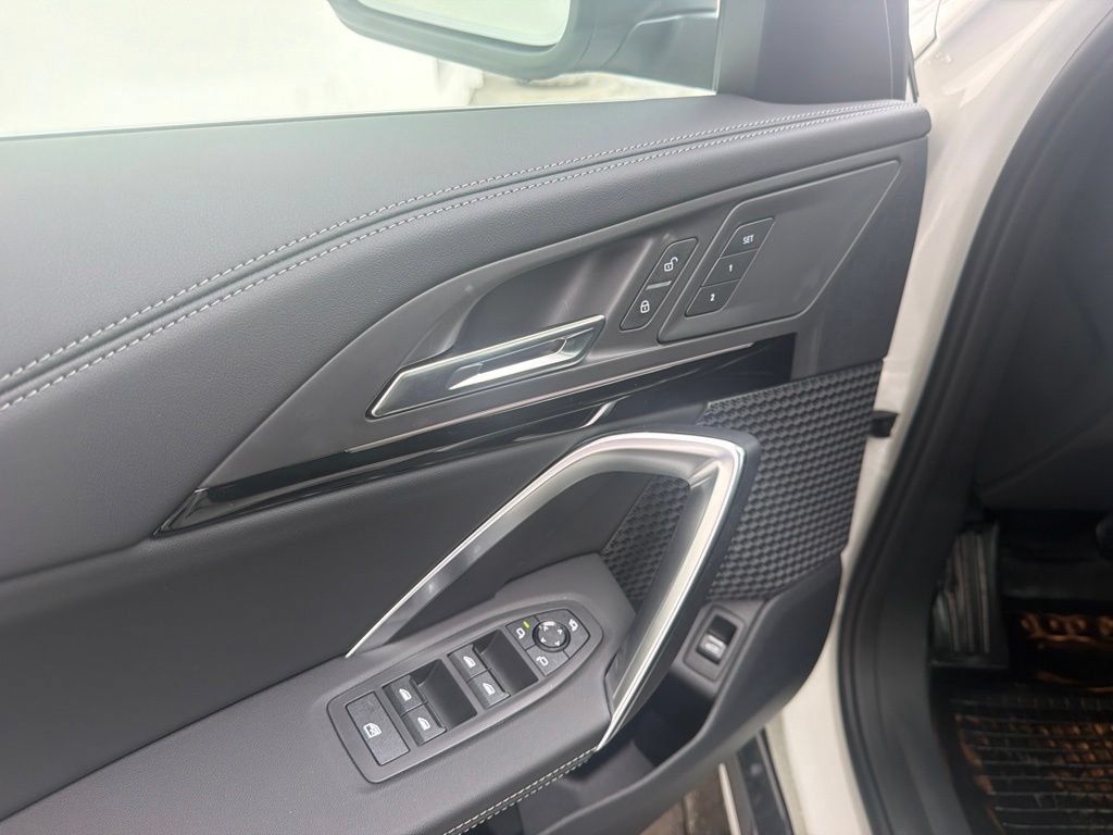 New 2027 BMW X1 xDrive28i AWD/4WD image 21