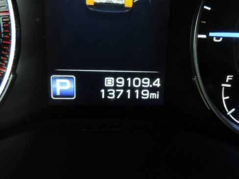 Used 2021 Subaru Ascent Limited w/ Popular Package #2 image 28