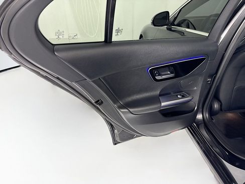Used 2023 Mercedes-Benz C 300 Sedan image 26