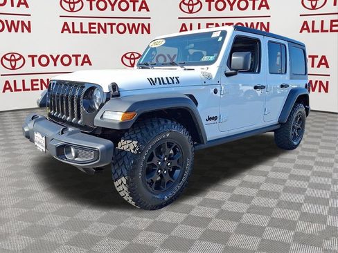 Used 2023 Jeep Wrangler Unlimited Sport AWD/4WD image 3