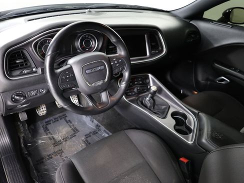 Used 2015 Dodge Challenger R/T Scat Pack RWD image 20