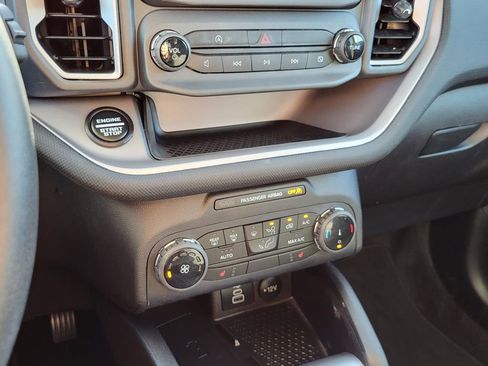 Used 2024 Ford Bronco Sport Big Bend w/ Convenience Package image 28