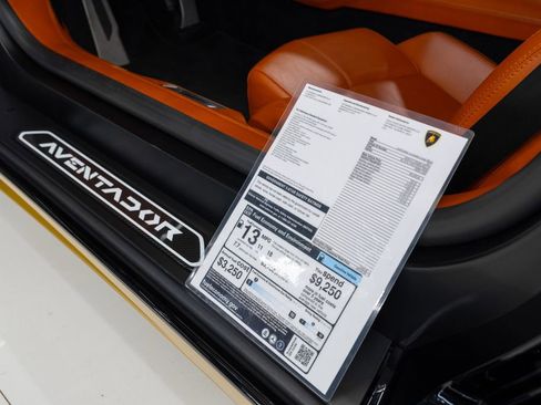 Used 2017 Lamborghini Aventador LP 700-4 image 41