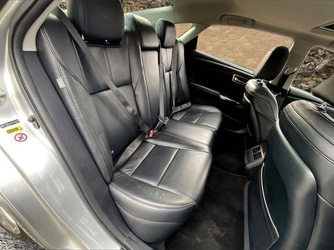 Used 2015 Toyota Avalon XLE image 25