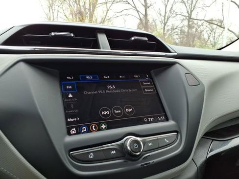 Used 2021 Chevrolet TrailBlazer LS FWD image 20