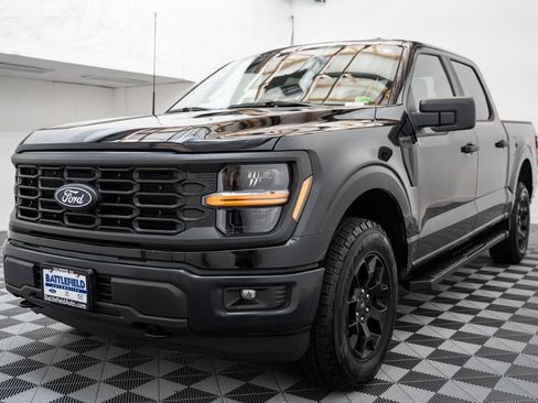 Used 2025 Ford F150 STX w/ Equipment Group 201A FX4 AWD/4WD image 3