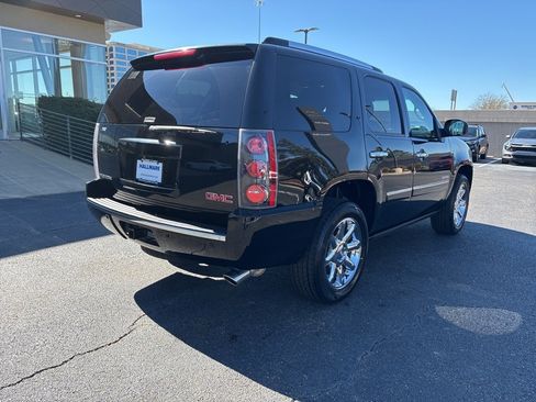 Used 2014 GMC Yukon Denali image 5