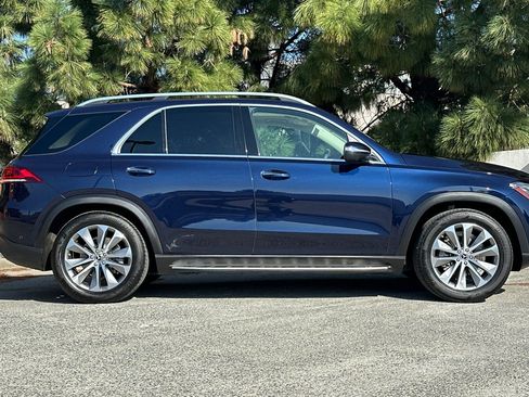 Used 2020 Mercedes-Benz GLE 350 4MATIC image 3