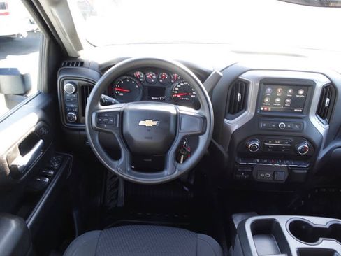 Used 2022 Chevrolet Silverado 2500 W/T w/ WT Convenience Package AWD/4WD image 39