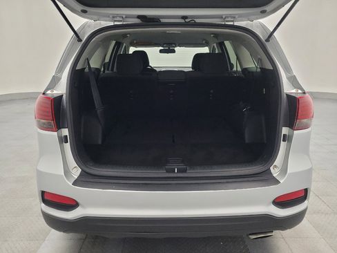Used 2019 Kia Sorento L image 29