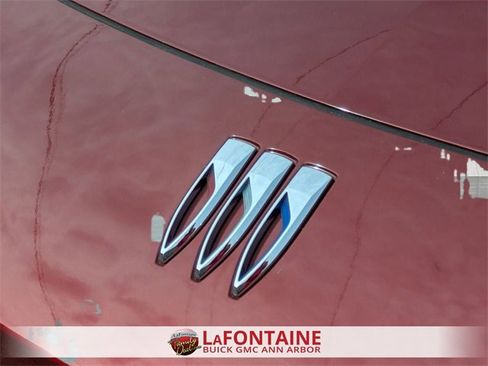 Certified 2024 Buick Envista Sport Touring w/ Convenience I Package image 9