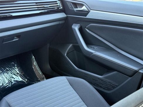 New 2025 Volkswagen Jetta S image 10