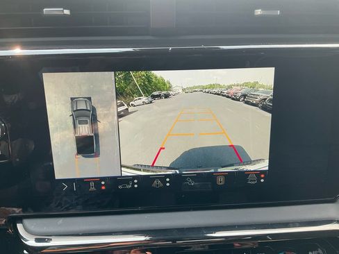 Used 2025 GMC Sierra 1500 AT4X AWD/4WD image 25
