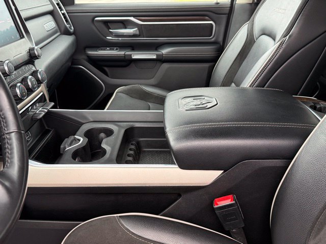 Used 2022 RAM 1500 Laramie AWD/4WD image 23