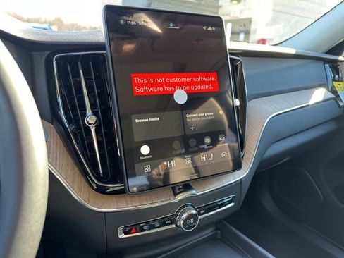 New 2026 Volvo XC60 B5 Plus w/ Protection Package Premier image 15