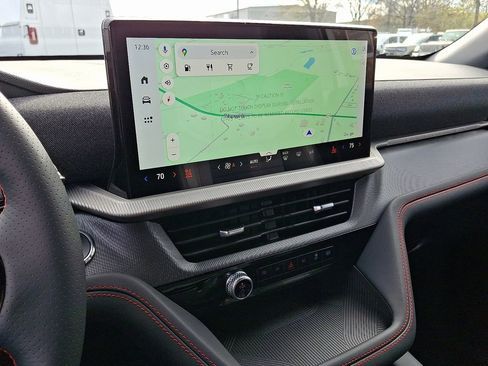 New 2026 Ford Explorer ST-Line w/ ST-Line Street Pack image 13